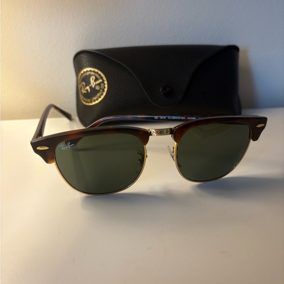 Ray-Ban Tortoise Clubmaster Sunglasses - Picture 1 of 8